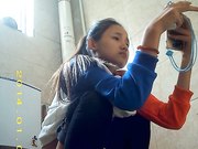 国内高校偷拍系列学生妹子果然青春靓丽