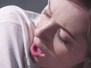 高质量女同大战用道具JJ大力后入抽插