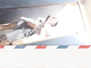 妹子洗手间里面原来这么热闹