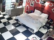 豪华马赛克房年轻情侣从浴室一直干到沙发还要整点sm