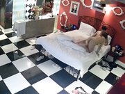 豪华马赛克房年轻情侣从浴室一直干到沙发还要整点sm