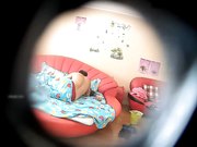 秃顶老李和邻居少妇小旅馆开房偷情把别人内射了