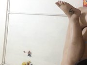 打工小夫妻出租屋过性生活媳妇坐在上面爽得不想下来