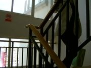 国产骚穴美臀沙发抠逼自慰男票忍不住开干