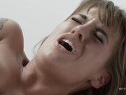 大屌暴操性感女人的屁眼