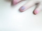 直播啤酒瓶子大茄子淫声浪语骚逼里抽插寻求刺激