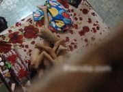 出租屋偷窥隔壁小两口过夫妻生活男的还挺猛的 把老婆艹得捂着嘴巴叫不出来去