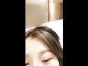 超美的大学生御姐丑曦重出江湖529收费房大尺度录制