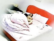 汉奸头中年男和大奶情人开房偷情毛太多吃逼吃了很多毛