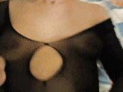 气质少妇微信与小伙聊了几个月见面啪啪久旱逢甘露饥渴大声淫叫