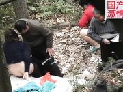 老年人老哥俩组队嫖野鸡一人干一个自己搞着还要观战