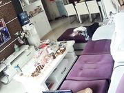 监控偷拍白领夫妻 老公吃老婆的小葡萄