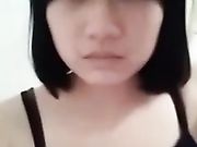 年轻白嫩小嫂子欲望很是强烈洗手间把牙刷都给玩坏了3