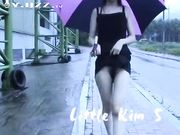 女模特户外露出来性欲 刚到出租房就含着男友的大屌求操