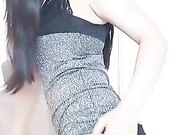 床上自慰骚逼淫水是真多，道具玩弄呻吟浪叫不止