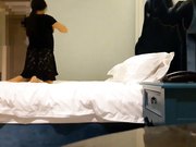 老婆来月事和小姨子去酒店开房迫不及待扑倒