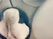 苗条身材挺嫩面罩妹子双人啪啪黑丝上位骑乘再换黄色袜子后入