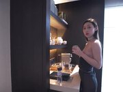 白金版视频流出风吟鸟唱气质模特刘X然跪着给摄影师吃屌