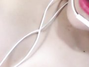 大眼萌妹漂亮美眉有一对好大小白兔 跳蛋自慰 BB好粉呢