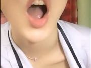 高中生妹子身材发育的真好