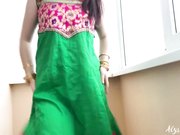 印度混血牙套妹 异域风情 皮肤白皙