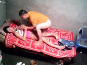 棚户区站街女暗拍两个锤子吻得很是让人羡慕女老乡背后中枪