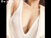 极品高中H罩杯嫩妹直播刮阴毛秀爆乳