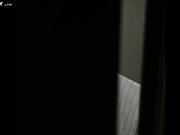 偷拍邻家身材极好的美女洗澡换衣服