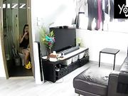 黑客破解家庭摄像头一家三口重点监控年轻貌身材很正点的女主人