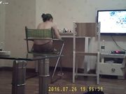 最近很红的骑士哥应邀双胞胎姐妹花一块玩