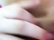 农村妹妹为了当网红 露脸自拍手指插屄