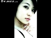 情侣自拍在女生家中偷偷打炮