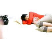 嫩媳妇在家熟睡 不小心被隔壁小陈强行给上了