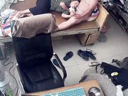 水滴摄像头监控偷拍小姐姐吃着大鸡巴用手机玩自拍