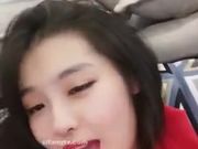 【小水仙er】和猥琐肚腩炮友啪啪骚得不要的