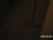 美容店外面看上个漂亮大胸美女等了一会才轮到,果然好货色