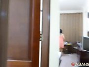 便当店小嫂子送饭到酒店被淫了