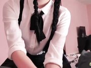 扎着两个辫子国外漂亮妹子叫大屌男起床JJ硬了 来一发第一视角各种姿势猛插