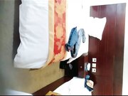 微信上谈好价钱后约到宾馆 没想到奶子又大又圆 叫床销魂淫荡