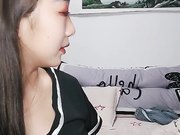 清纯小萝莉新人直播大秀 双人激情口交