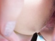 极品处女小女友美鲍让人心动 圆珠笔插极品馒头B快感难以形容 想肉棒插进来