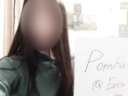 LOL妹子塞跳蛋玩英雄联盟，打输喷你一屏幕