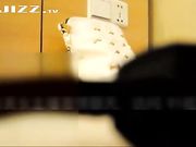 露脸爆操大奶浓毛骚女 边操边叫骚话连篇