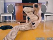 [极品拳交女王周晓琳系列]-超大号针筒注射花生牛奶