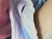 在女儿房间把水嫩的侄女给迷奸了 奶子真是粉嫩 逼逼也水多滑润