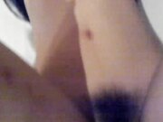 白皙美女和男友爱爱自拍，最后被口爆