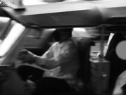 网恋已久的妹子Tawtaw终于答应出来开房 身材超好屄超紧