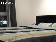 手指抠屁眼听呻吟 无奈太用力小姐有点吃不消