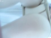 白嫩炮友刚刮了阴毛就让我欣赏她的美鲍 拿跳弹试试屄水还多不多