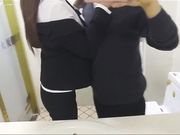 盛世大厦和刚下班的银行小白领在客房操逼 从洗手间干到床上超疯狂